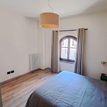 Апартаменты Domus Acaja Пинероло Экстерьер фото
